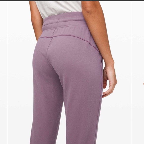 Lululemon Ready to Rulu Pant in Frosted Mulberry - BNWT! - Picture 3 of 5